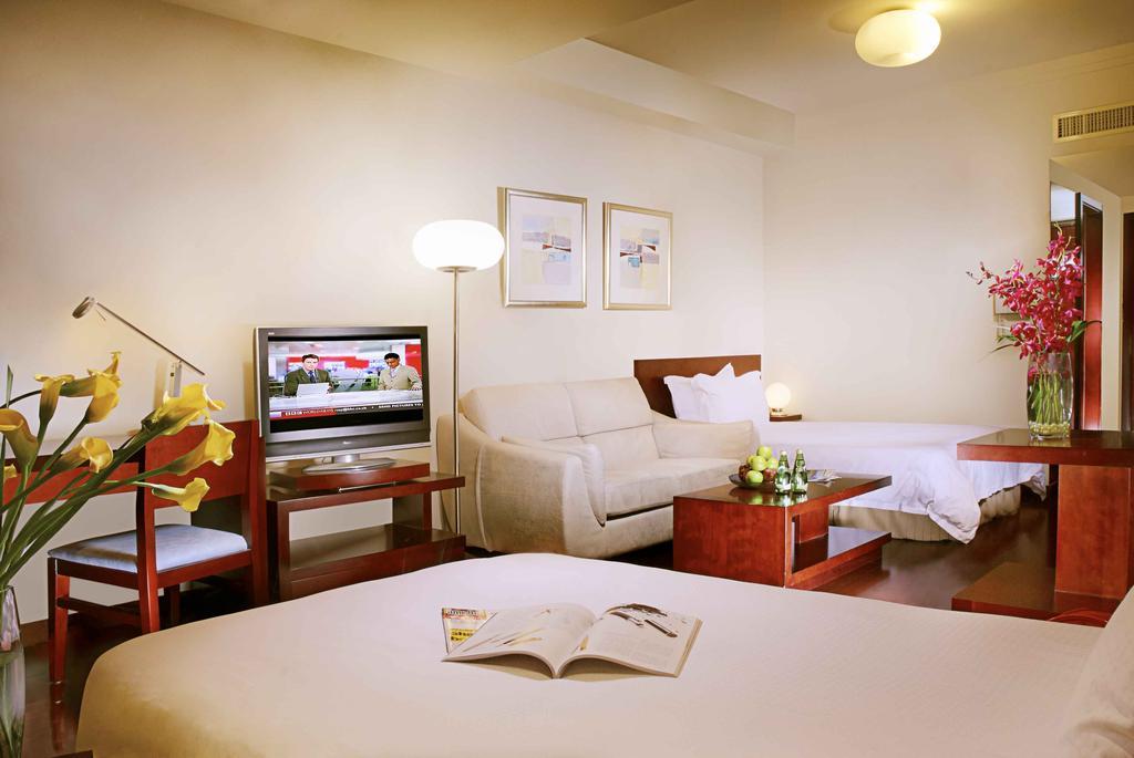 Ramada Plaza Shanghai Gateway Room photo