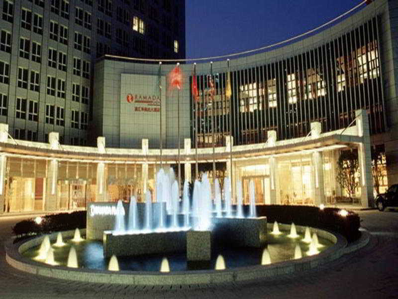 Ramada Plaza Shanghai Gateway Exterior photo