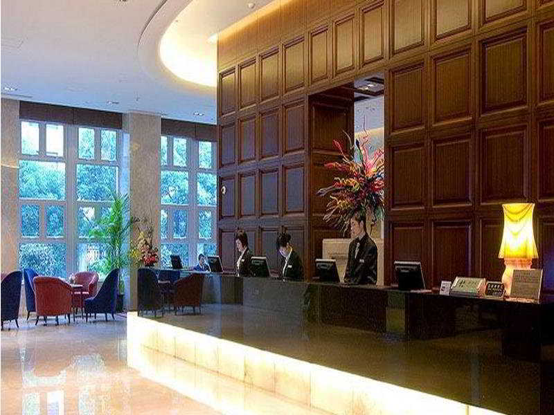 Ramada Plaza Shanghai Gateway Exterior photo